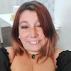 Meet your Posher, Valérie